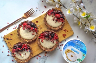 Berry Chocolate Tartlets – Vegan